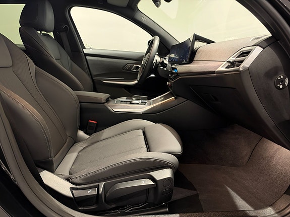 BMW 330e 8 of 18