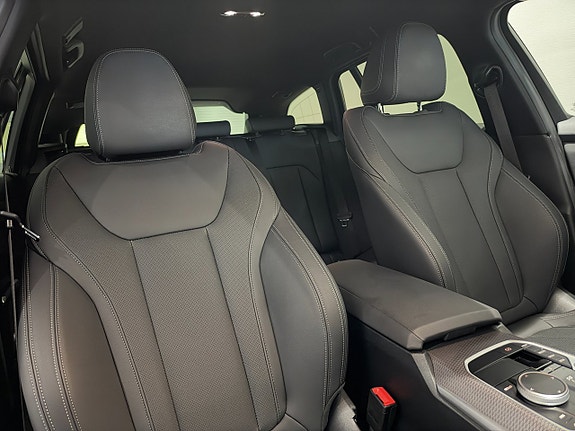 BMW 330e 17 of 18