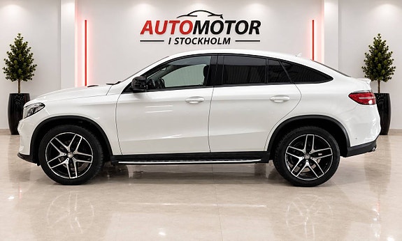 Mercedes-Benz GLE350 d 2 of 29