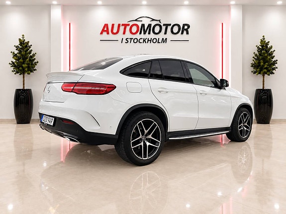 Mercedes-Benz GLE350 d 16 of 29
