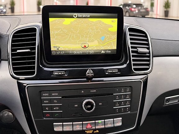 Mercedes-Benz GLE350 d 20 of 29