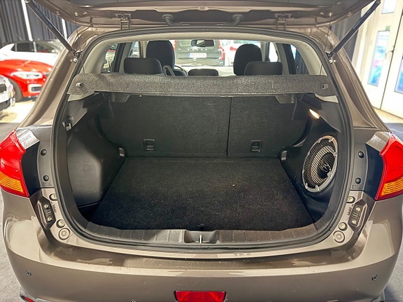 Mitsubishi ASX 14 of 16