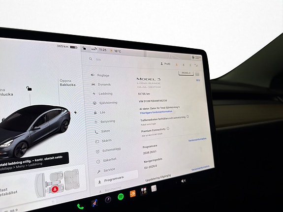 Tesla Model 3 16 of 30