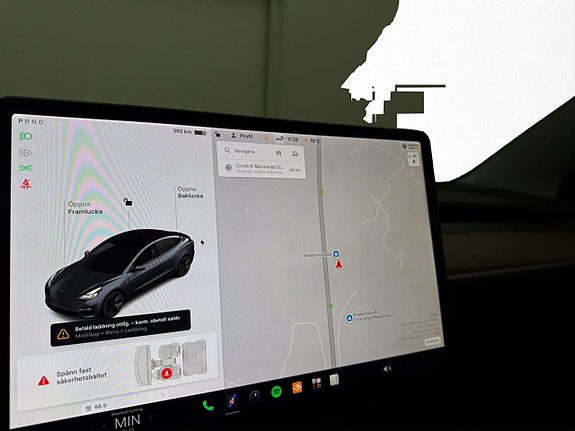 Tesla Model 3 21 of 30