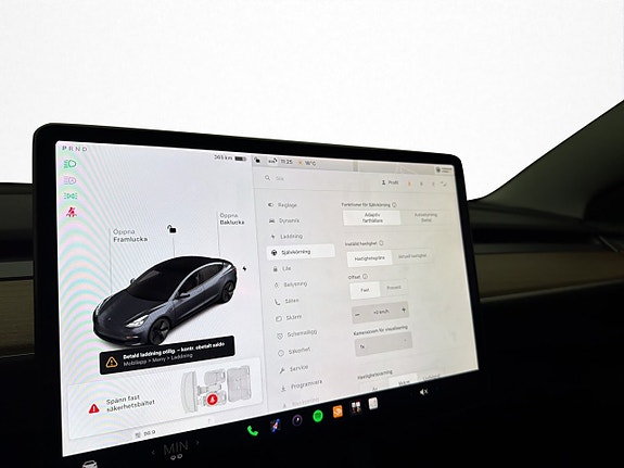 Tesla Model 3 15 of 30