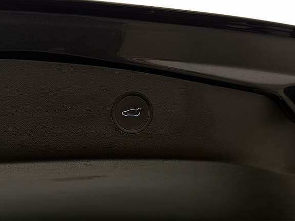 Tesla Model 3 27 of 30