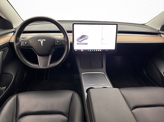 Tesla Model 3 12 of 30
