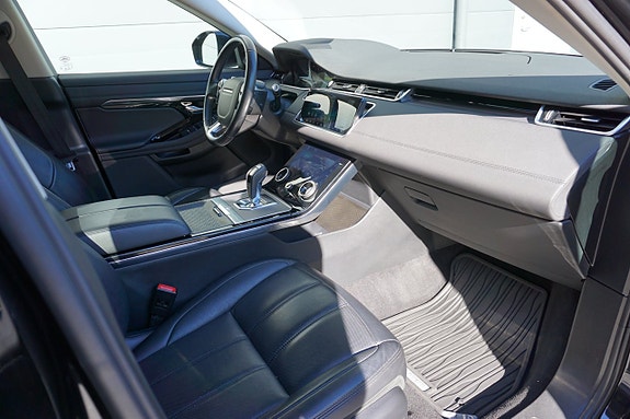 Land Rover Range Rover Evoque 15 of 30