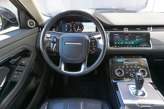 Land Rover Range Rover Evoque 17 of 30