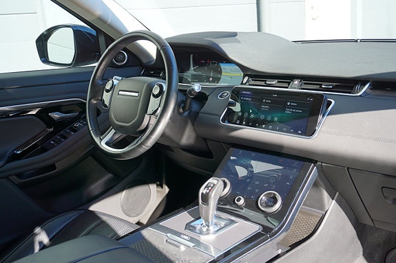 Land Rover Range Rover Evoque 14 of 30