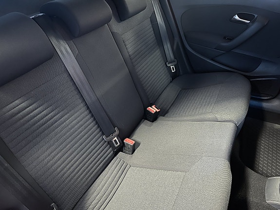 Volkswagen Polo 10 of 12