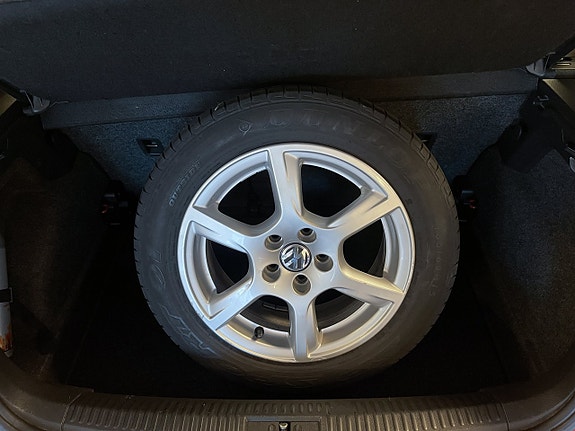 Volkswagen Polo 12 of 12