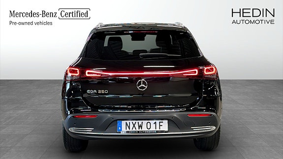Mercedes-Benz EQA250 7 of 18