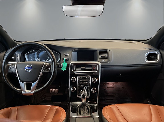 Volvo V60 10 of 26