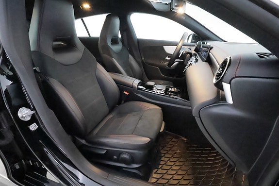 Mercedes-Benz CLA200 d 14 of 30