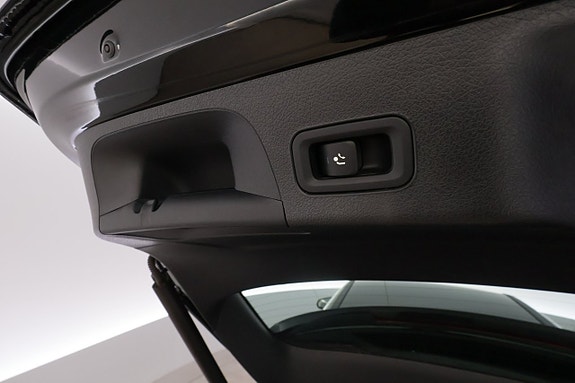 Mercedes-Benz CLA200 d 27 of 30