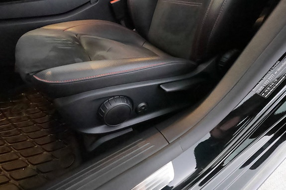 Mercedes-Benz CLA200 d 19 of 30