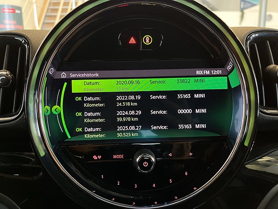 MINI Countryman Cooper 19 of 26