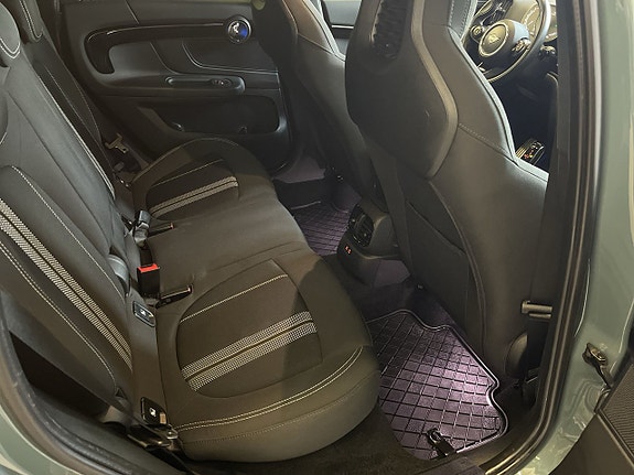 MINI Countryman Cooper 14 of 26
