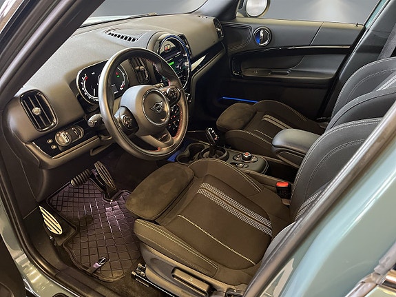MINI Countryman Cooper 8 of 26