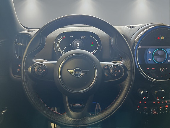 MINI Countryman Cooper 12 of 26