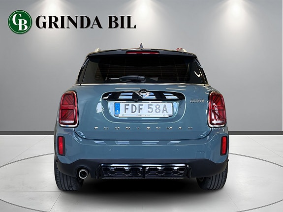 MINI Countryman Cooper 3 of 26