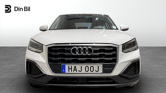 Audi Q2 4 of 14
