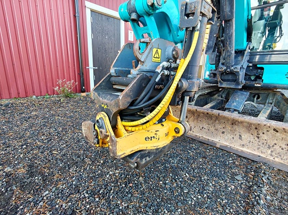Airman AX33U-6A – 2014 – Engcon - 3 skopor - 295.000kr 10 of 10