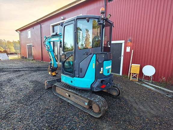 Airman AX33U-6A – 2014 – Engcon - 3 skopor - 295.000kr 3 of 10