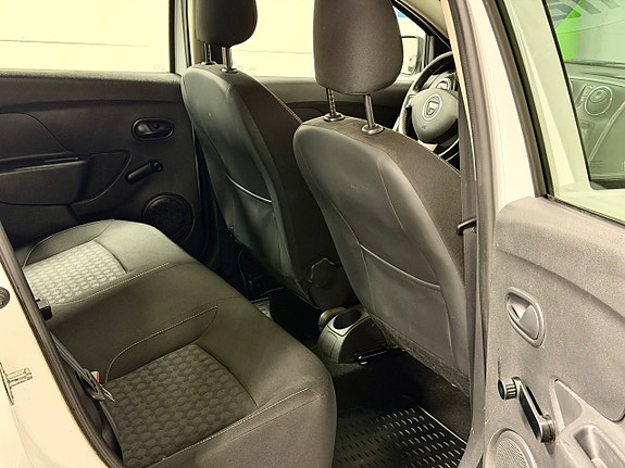 Dacia Logan 12 of 13