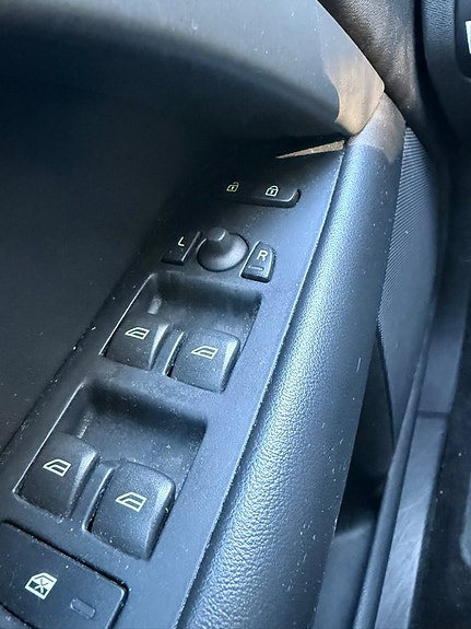 Volvo V70 23 of 25