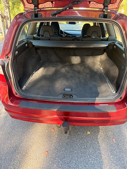 Volvo V70 9 of 25