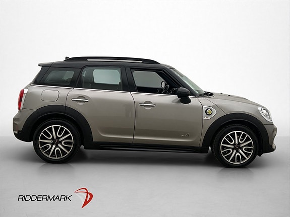 MINI Countryman Cooper SE 9 of 29
