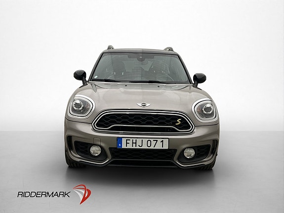 MINI Countryman Cooper SE 2 of 29