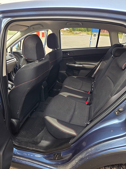Subaru XV 7 of 8