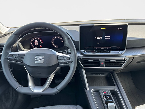 Seat Leon 10 of 18