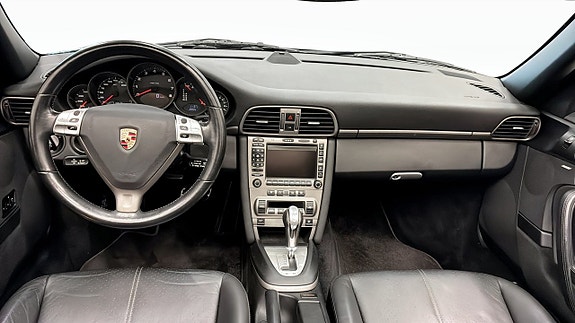 Porsche 911 Carrera 4 of 15