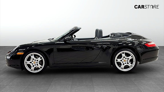 Porsche 911 Carrera 6 of 15