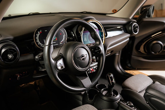 MINI Cooper S 14 of 21