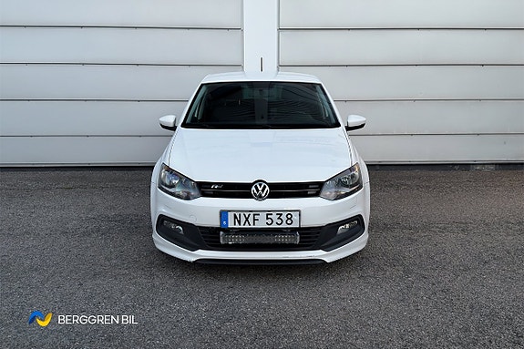Volkswagen Polo 8 of 30