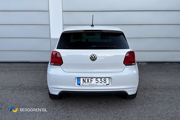 Volkswagen Polo 9 of 30