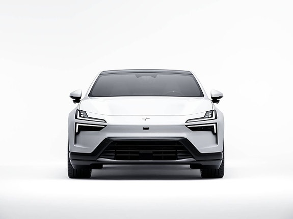 Polestar 4 2 of 4