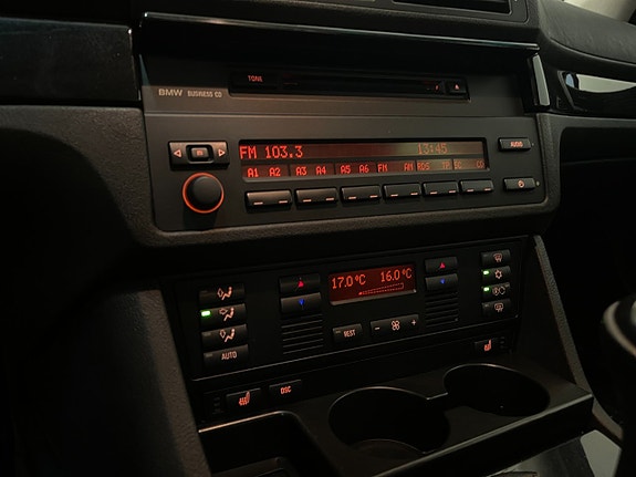BMW 523i 12 of 18