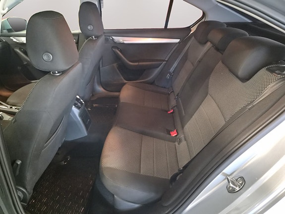 Skoda Octavia 13 of 16