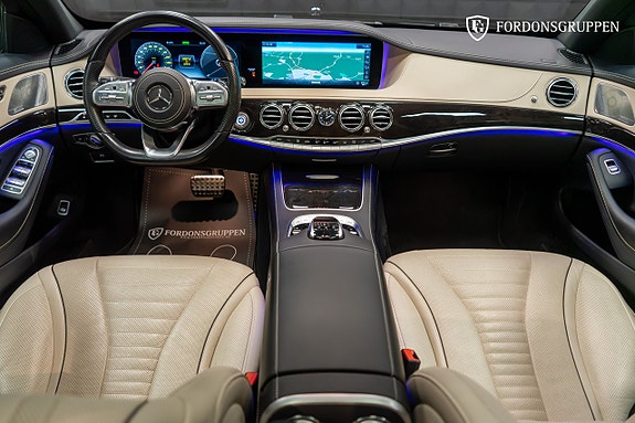 Mercedes-Benz S450 18 of 25
