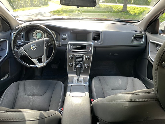 Volvo V60 5 of 6