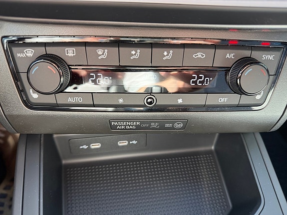 Seat Arona 19 of 19