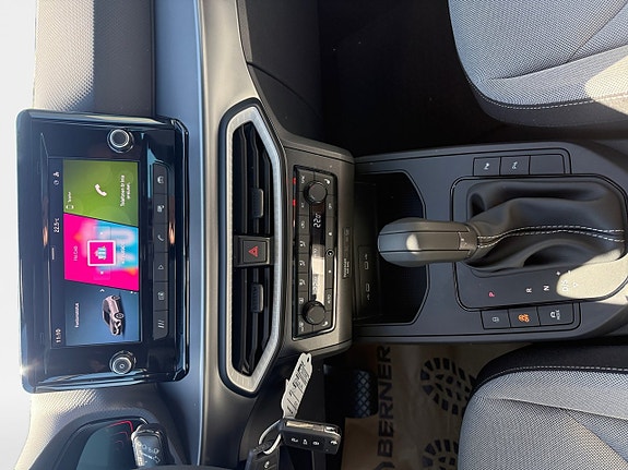 Seat Arona 11 of 19