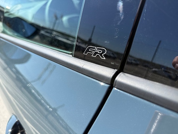 Seat Arona 16 of 19