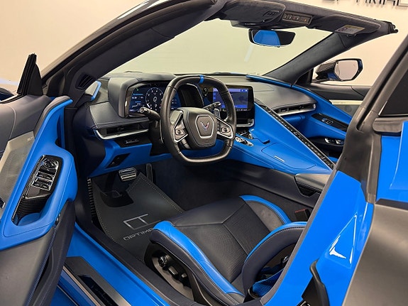 Chevrolet Corvette 9 of 24